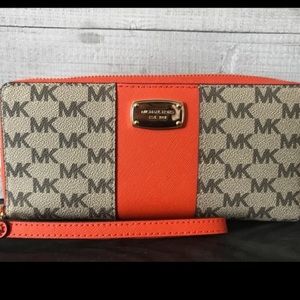 Michael Kors | Orange | Wallet | NWT | BONUS BOOK!